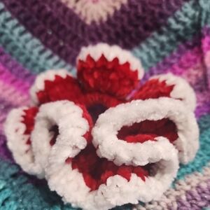 Red/white Scrunchie